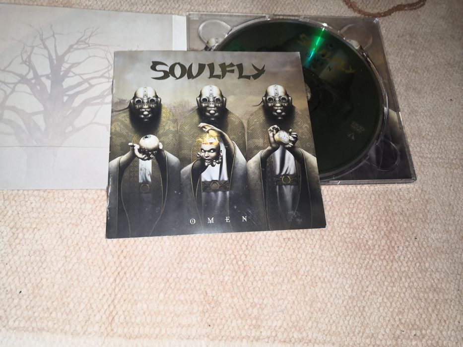 Soulfly Omen_digipack