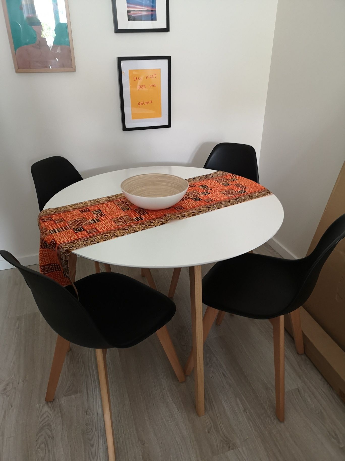 Mesa redonda 105 cm