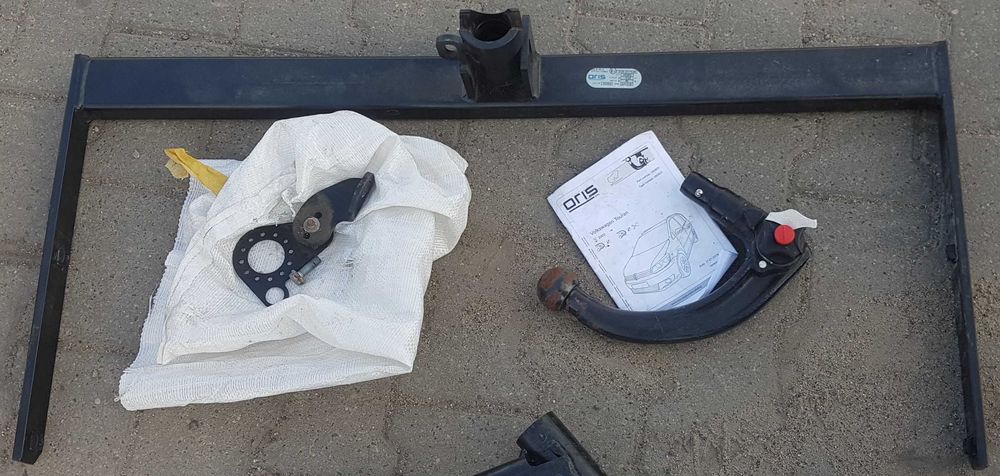 Wypinany hak holowniczy vw Touran 2003-> wysyłka 45zł
