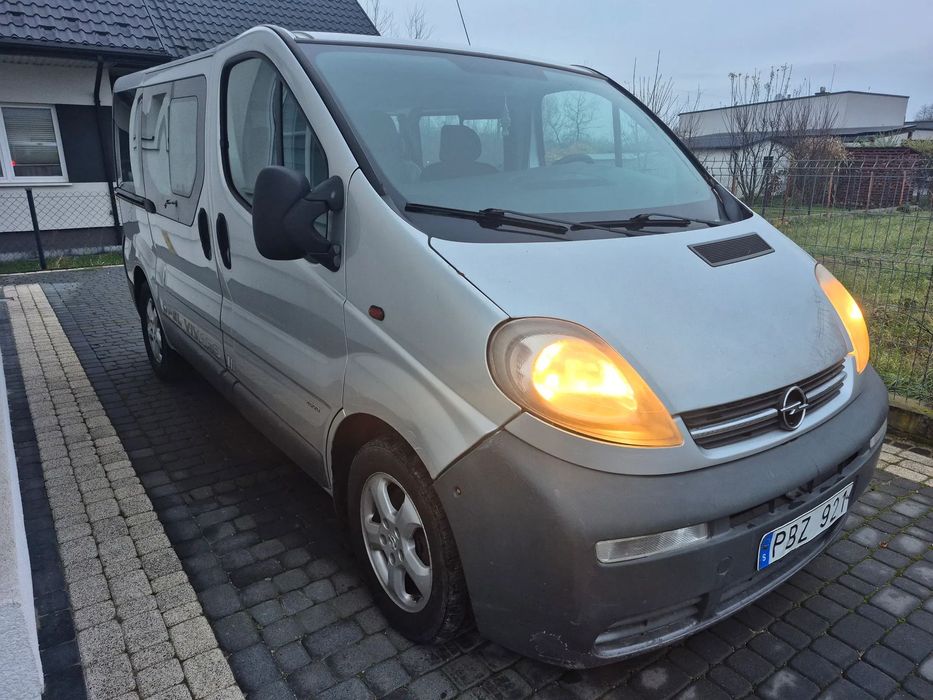 Opel Vivaro 9 osobowe