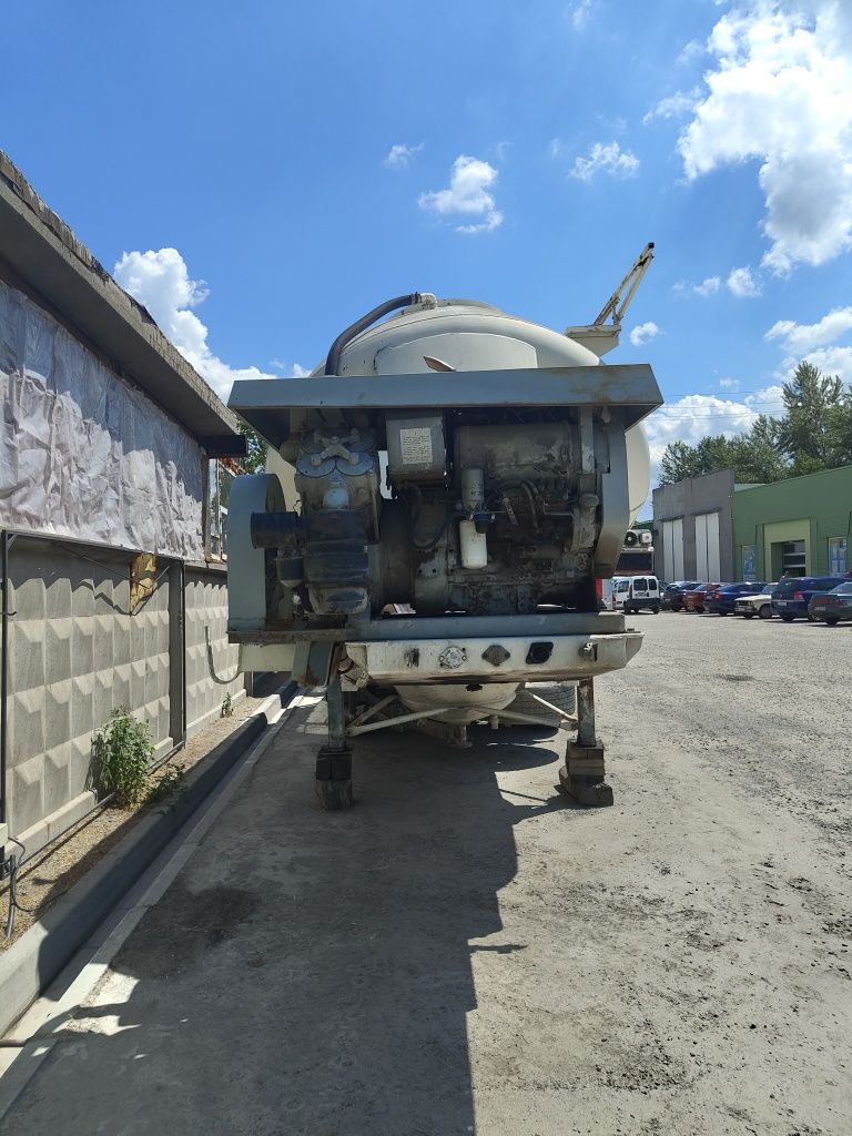 Автоцистерна бочка цементовозу Hermanns Chosal 1998