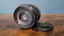 Sony E 35mm f/1.8 OSS (SEL35F18) + filtr UV Hoya GRATIS!