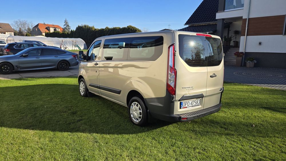 9 osobowy '17 fakt vat leasing kredyt