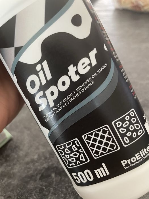 Oilspoter preparat do usuwania plam z oleju  0,5l