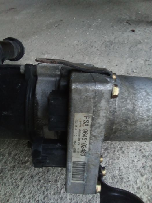 Bomba direção Peugeot 307