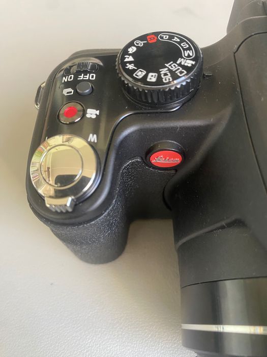 Leica V-Lux 2 - Excelente estado