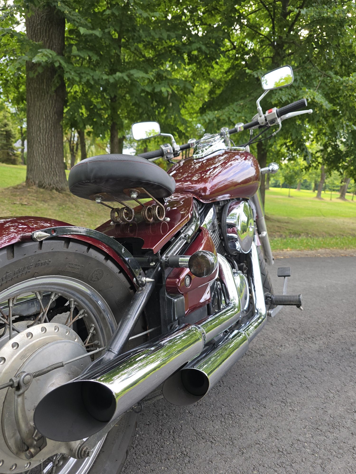 Kawasaki Vulcan VN 800 Bobber Custom
