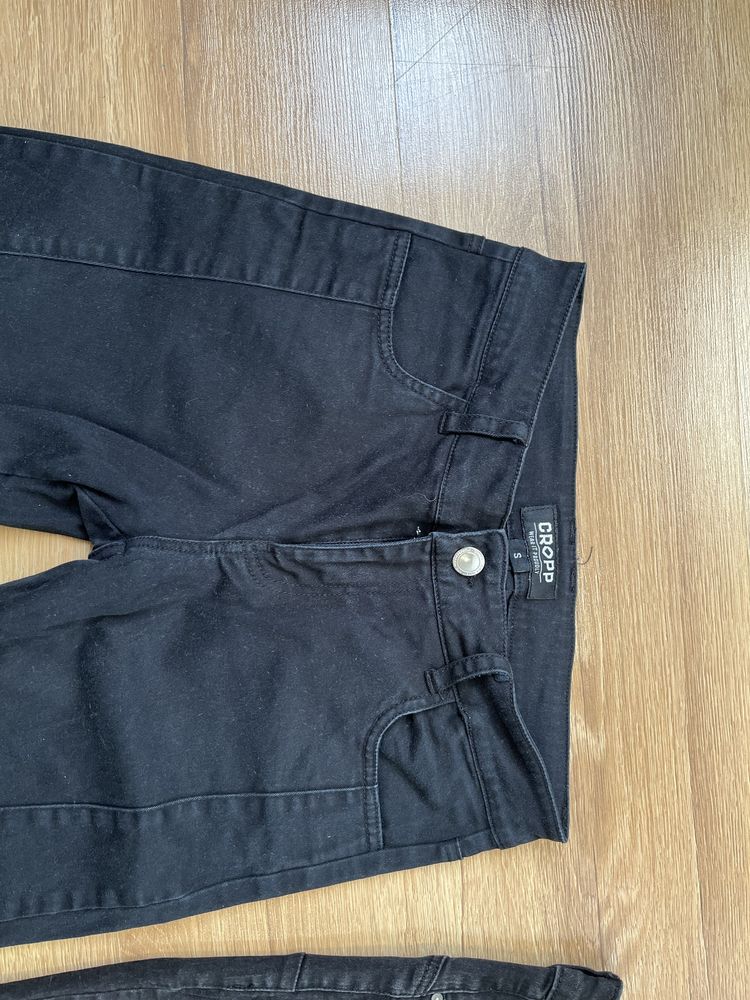 2x czarne damskie jeansy Cropp. Rurki, rozmiar S/36