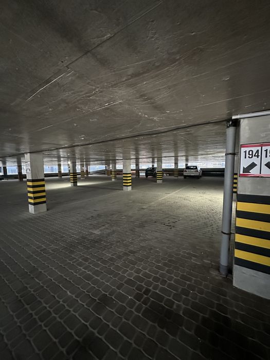 Оренда паркомісця ЖК Княгинин