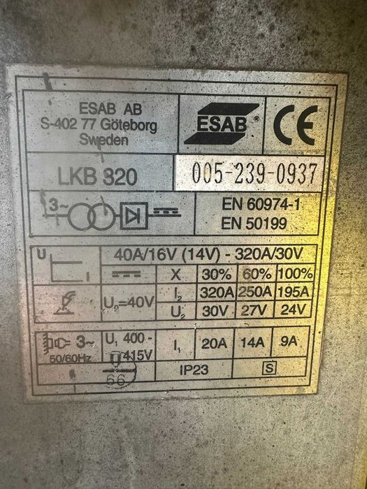 Máquina de Soldadura ESAB