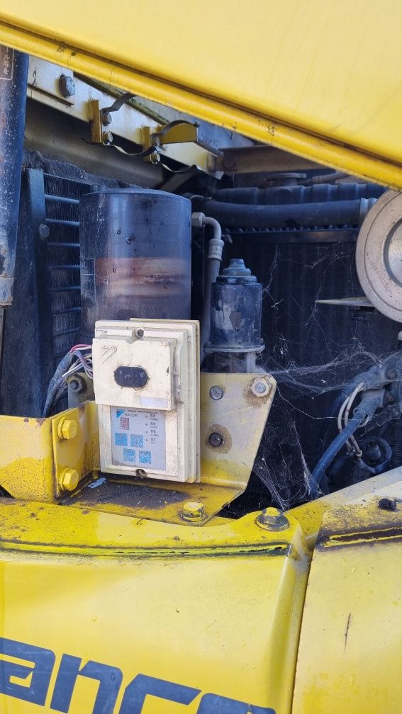 Giratória Komatsu PC 60-7 Avance