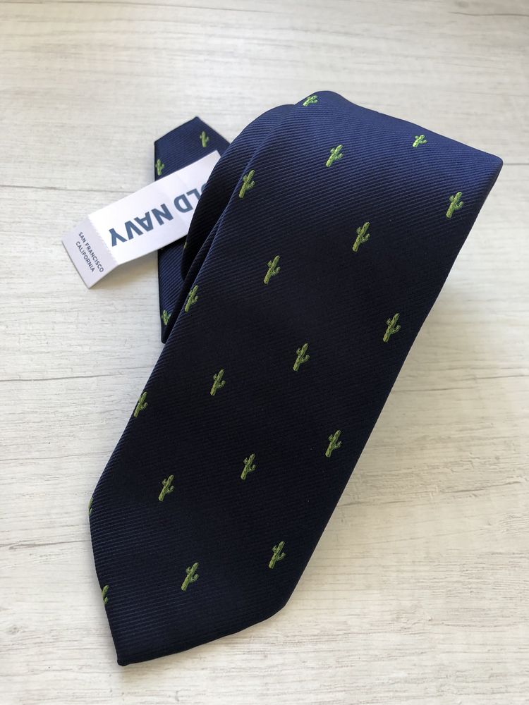 Мужской галстук с оригинальным принтом