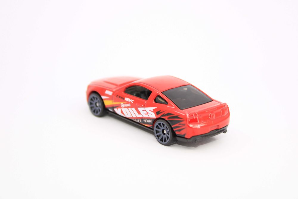 Miniatura Hot Wheels Ford Mustang GT