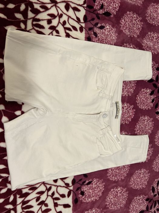 Calças de ganga brancas