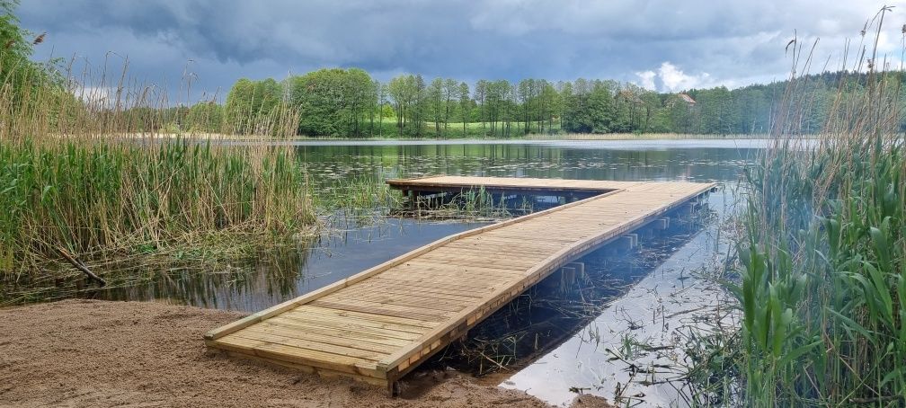 Budowa pomostów, tarasy, wbijanie pali, umocnienia brzegów