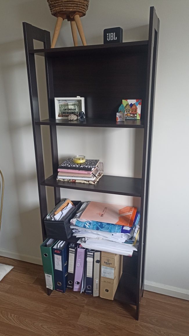 Estante escritório