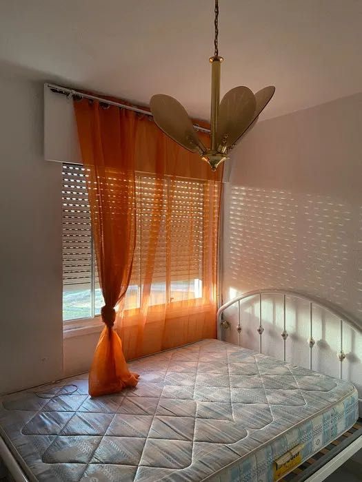 Quarto em Santo António dos Cavaleiros - Loures