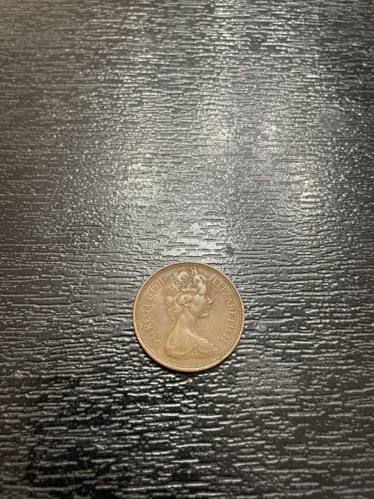 Монети new pence 2 1971, two pence 1992,2001, 5fr 2011