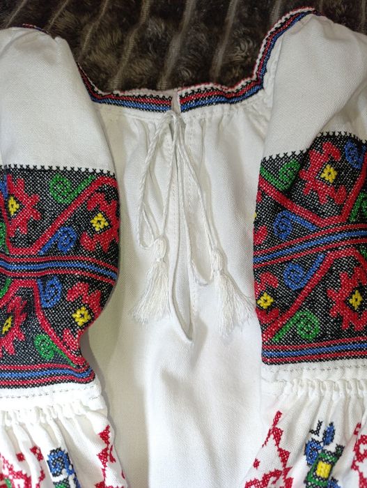 Вишиванка створена за мотивами "Буковинські Подільські вишивки"