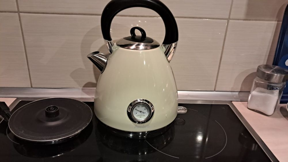 Czajnik elektryczny Amica