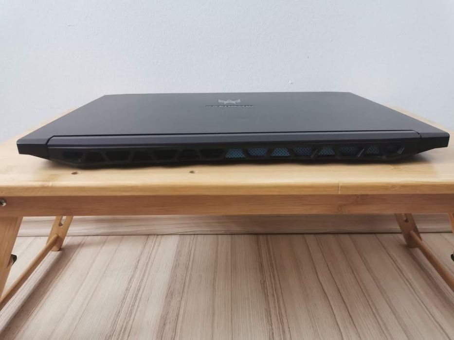 Acer Predator Triton 300 PT315-51, i7-9750H, GTX1650, 1TB M2, 24GB RAM