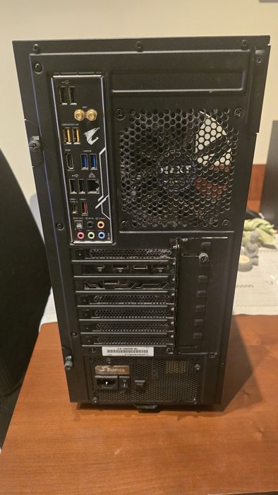 Computador/Torre Gaming costumizado