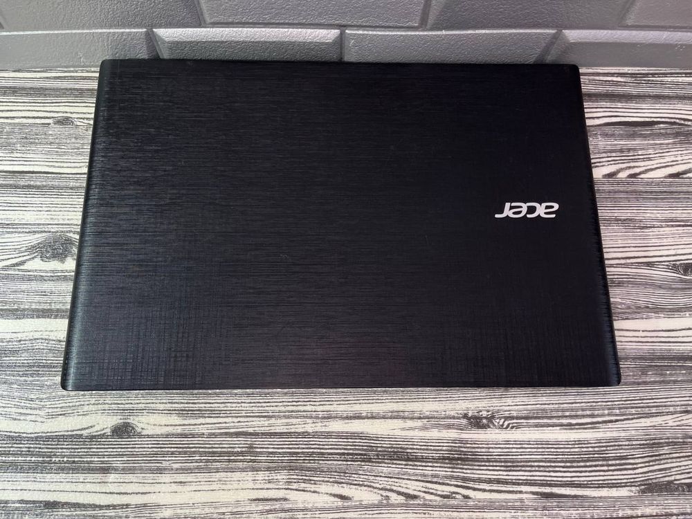 Acer 17.3/i3-5/Geforce 940m/8Gb/SSD/1Tb E5-772G ноутбук гарантія
