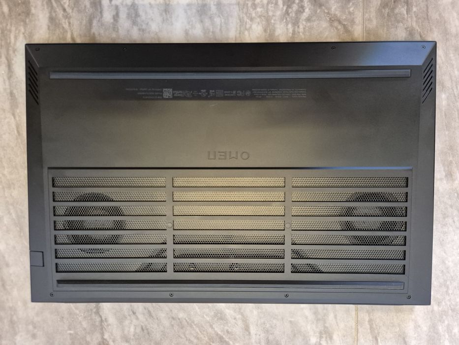 HP Omen 16-b0013dx (16,1"/i7-11800H/16/512Gb/RTX3060)