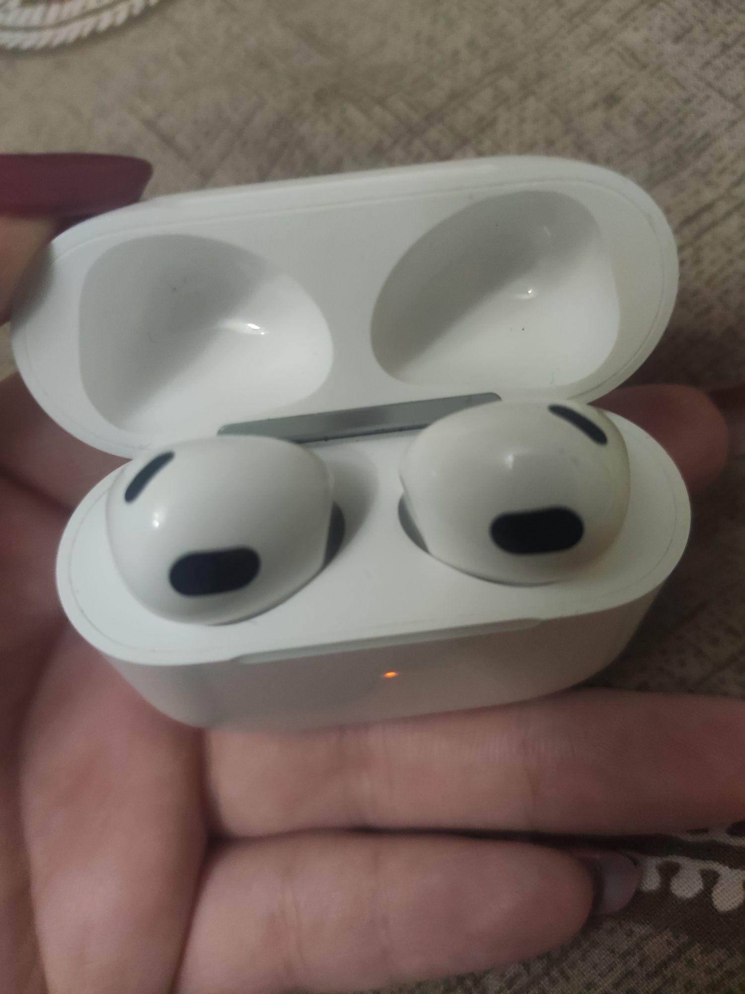 Безпровідні навушники EW10 (стилізовані під Apple airpods)