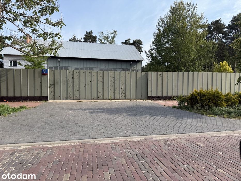 Hala magazynowa w Ząbkach 1387m2 do wykończenia