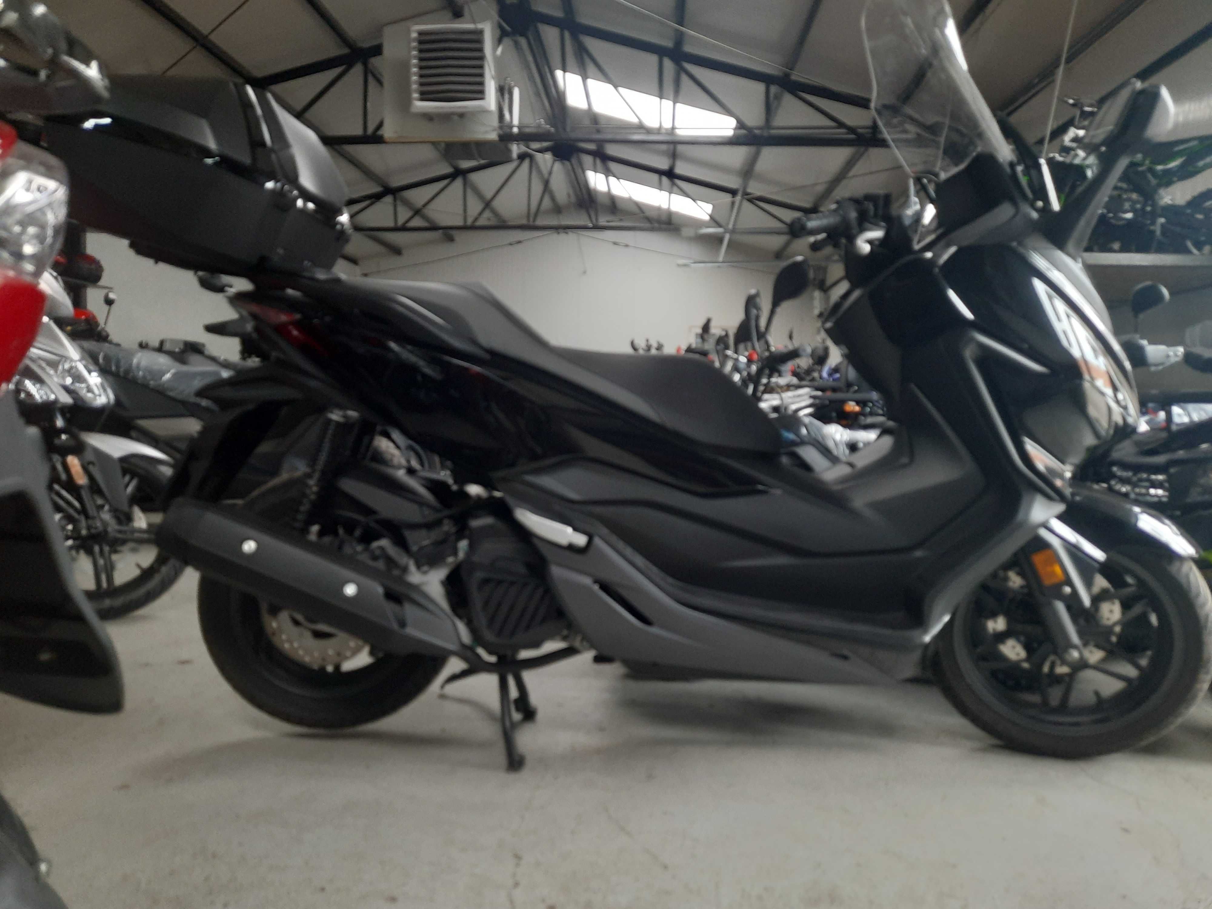 Skuter Honda FORZA 125 RATY 2019 katA1 B abs full wypas Piękna zadbana