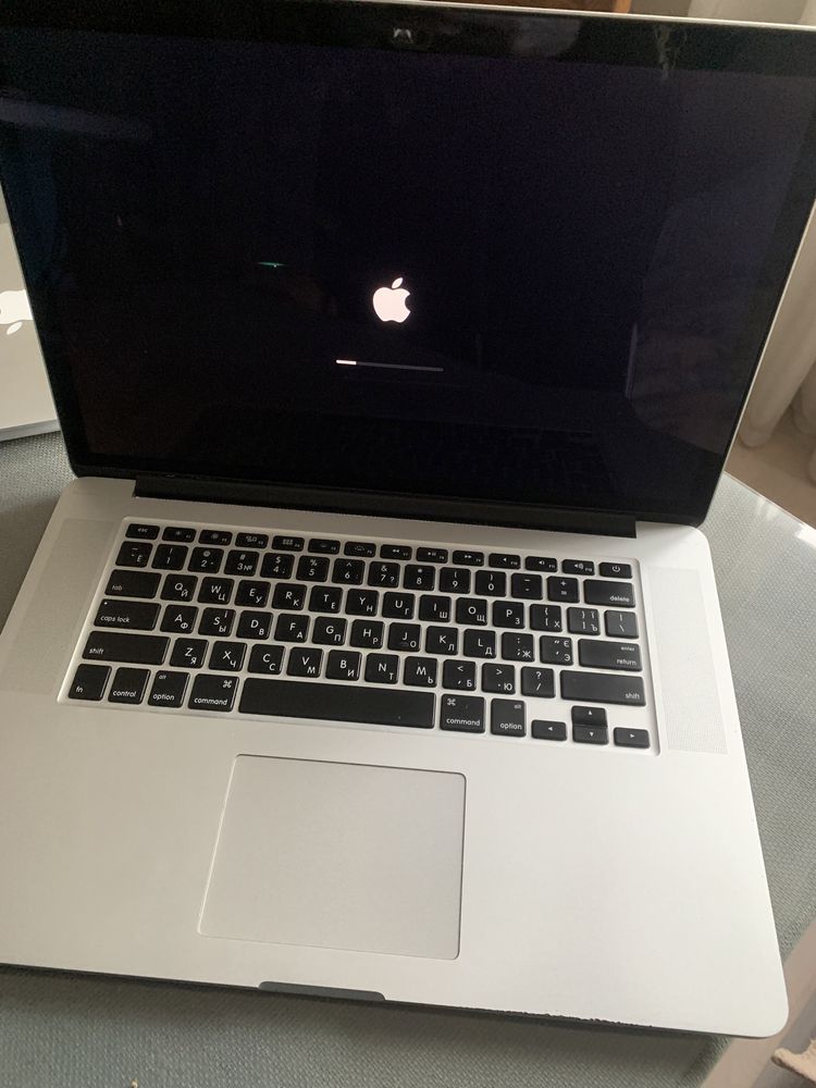 Macbook Pro 2015/ 15/ 16GB/ 500GB