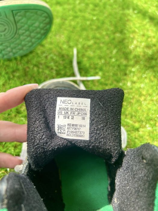 Легенькі кеди adidas