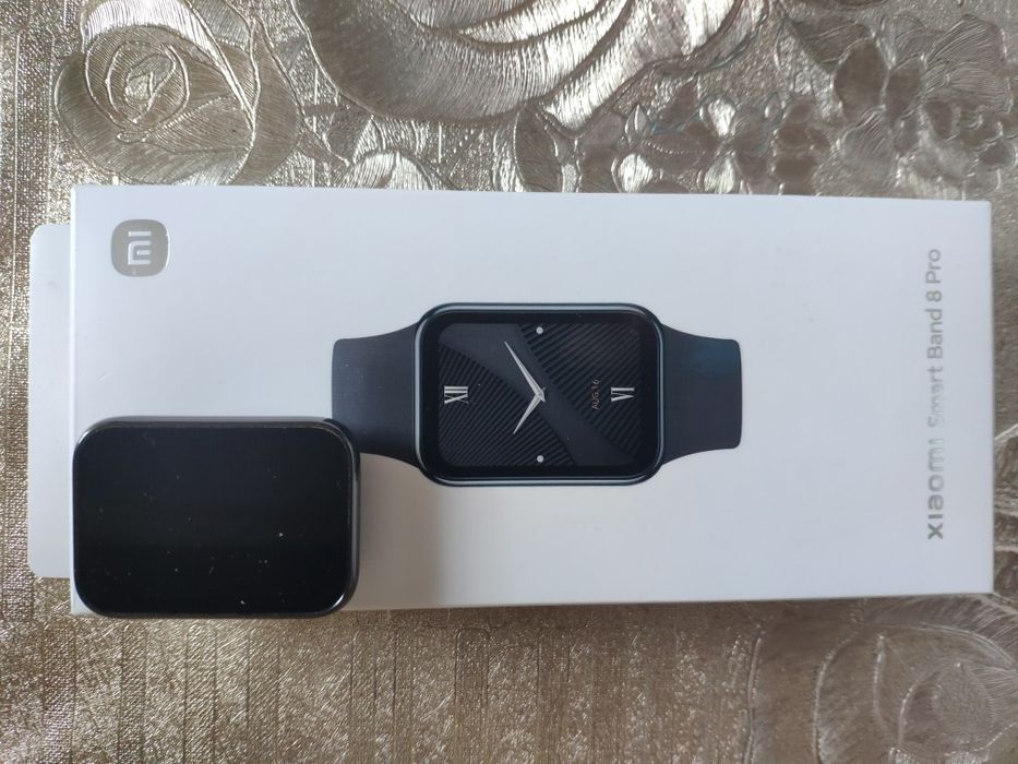 Фитнес-браслет Xiaomi Smart Band 8 Pro