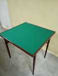 Mesa de jogo dobrável