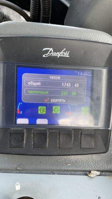 Самохідний оприскувач METALFOR 7040 2016 рік