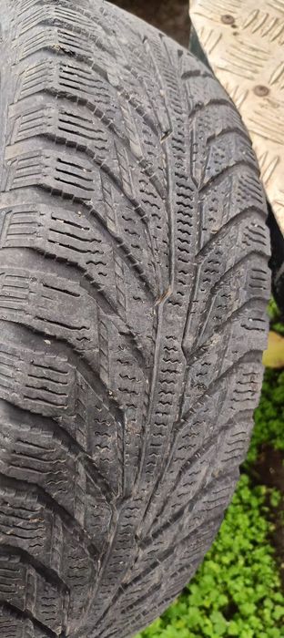 Резина колеса диски 175/70 R13