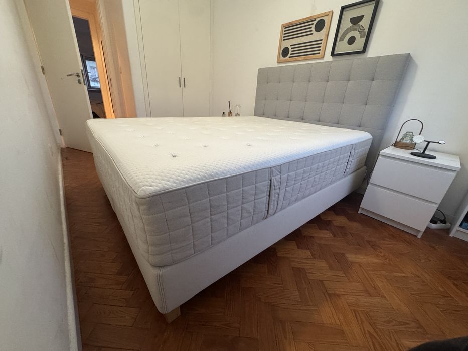 Cama Ikea Colchão Vatnestrom + Sommier Lyngor+ Cabeceira Rykkinn