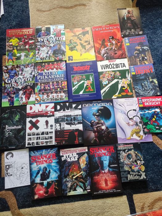 Zestaw wielu komiksów
