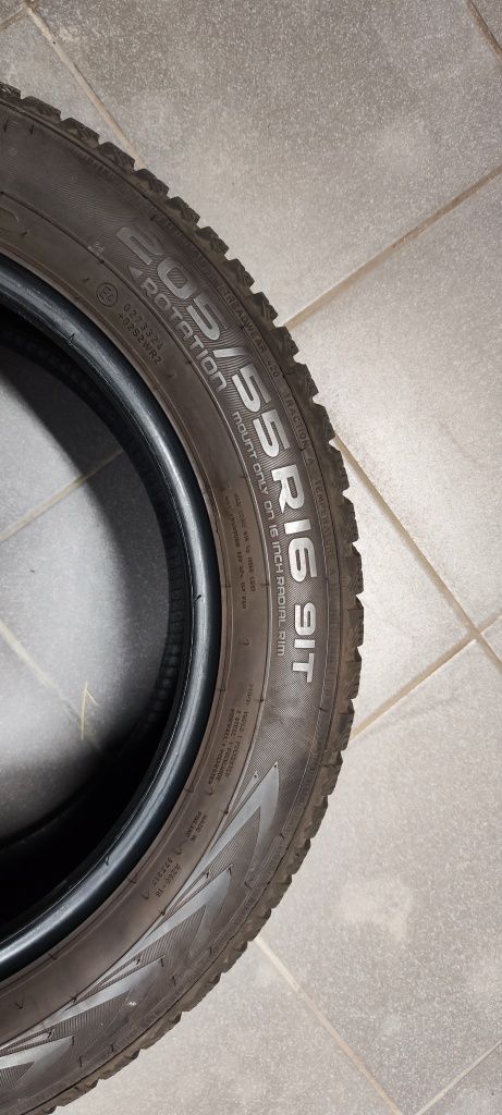 Opony zimowe 205/55/16 Nokian