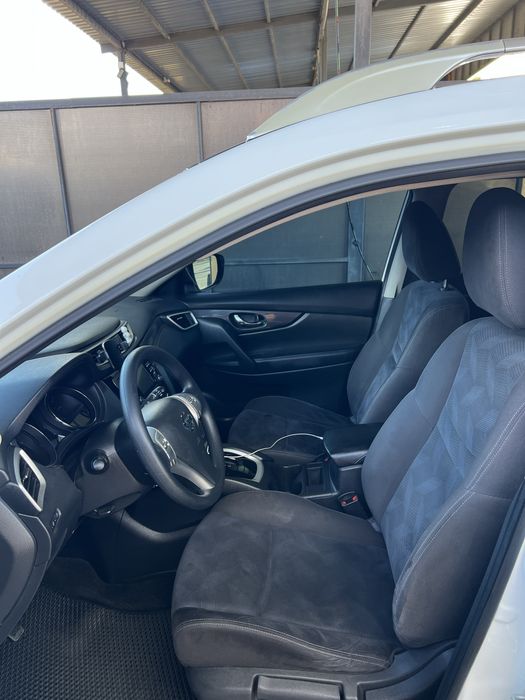 Продам Nissan Rogue 2015