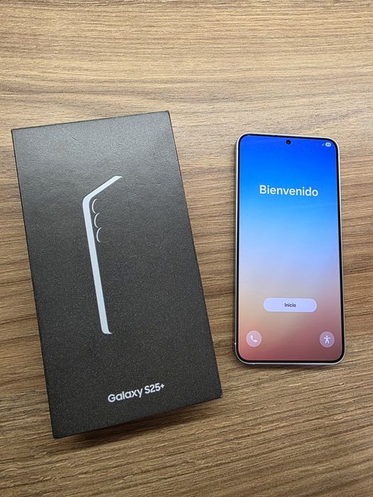 Продам телефон Samsung Galaxy S25 Plus. 256 Gb