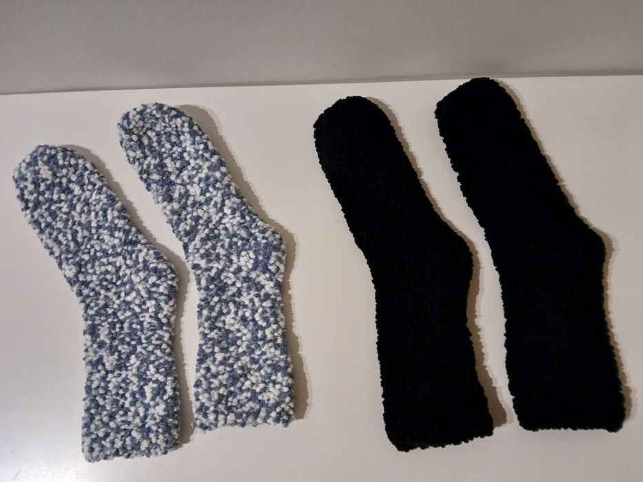 Dois pares de meias quentes