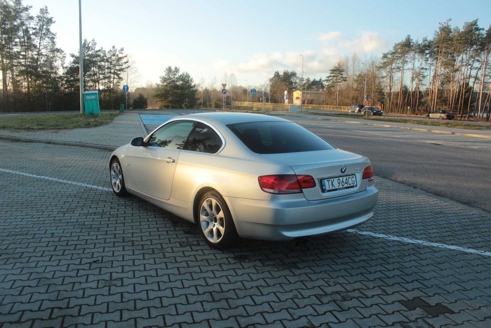 BMW seria 3 E92 3.0i 325i Automat