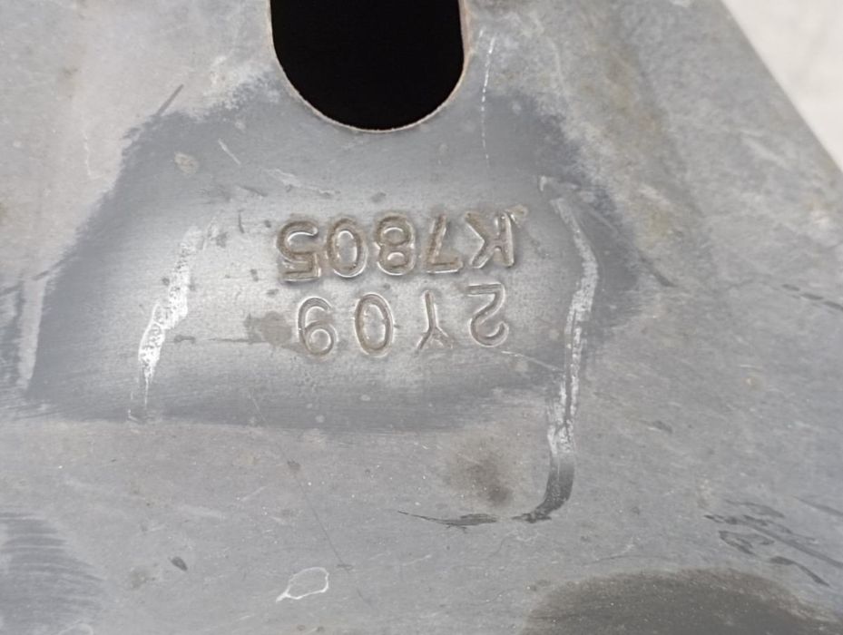 Braço de suspensão trás esquerdo MAZDA CX-5 (KE, GH)