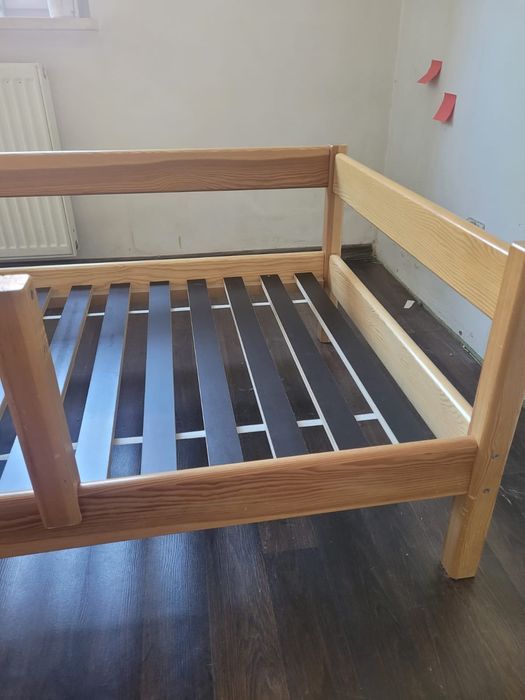 Drewniane dziecięce łóżeczko 160 na 80