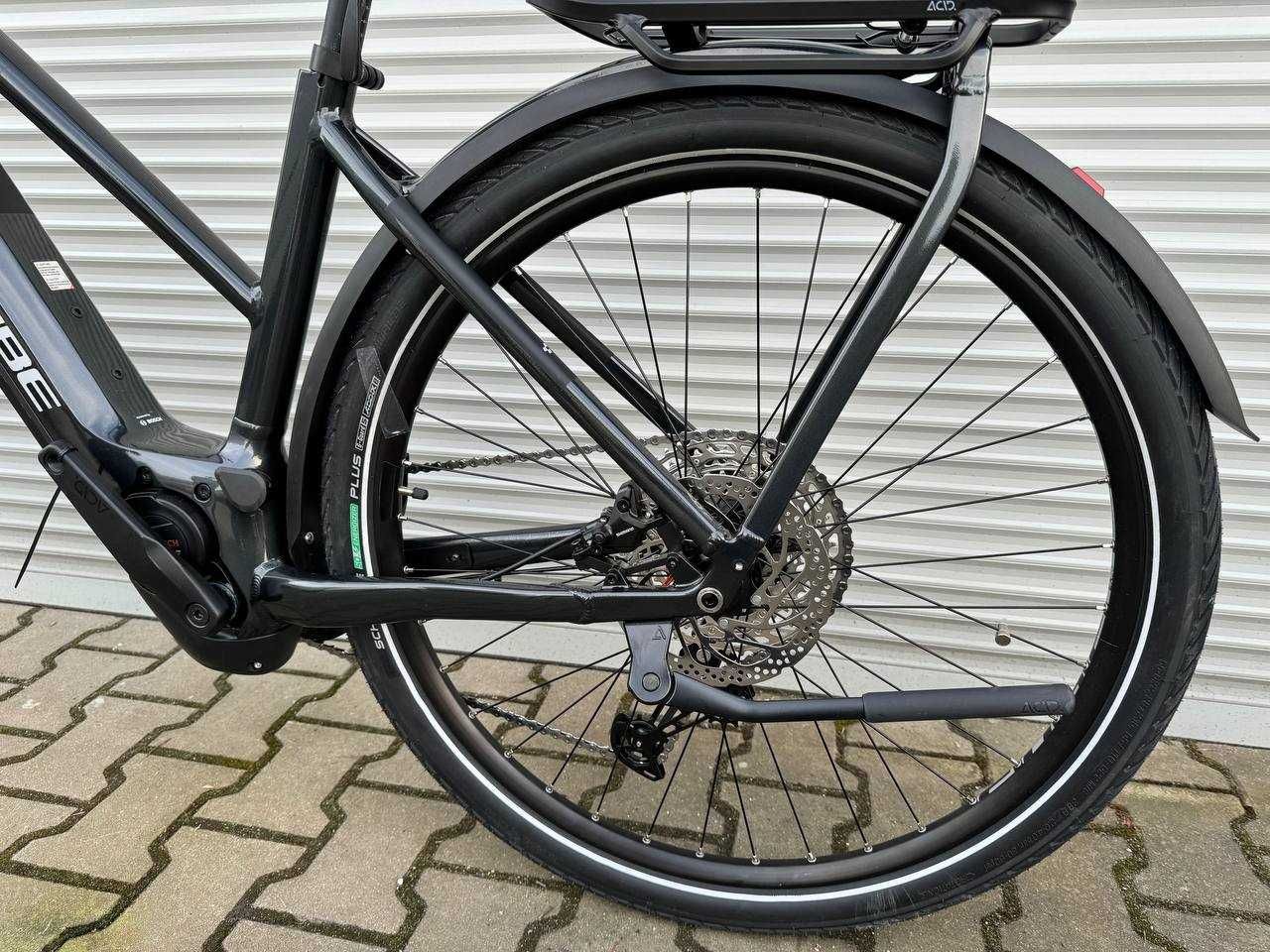 Nowy Cube Kathmandu Hybrid Exc 750 Trapeze Black