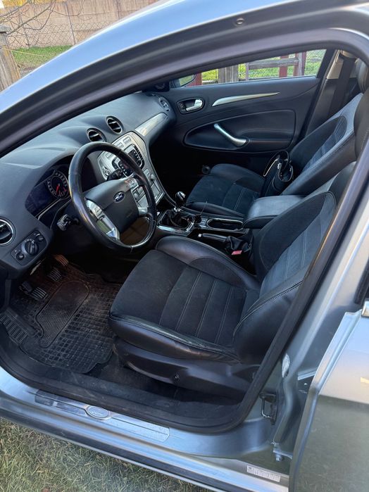 Ford Mondeo mk4 2.5t LPG kombi