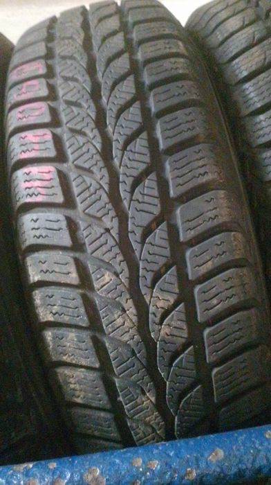 Продам зимние шины 185/60r15
