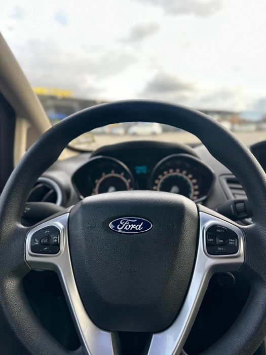 Продам Ford Fiesta